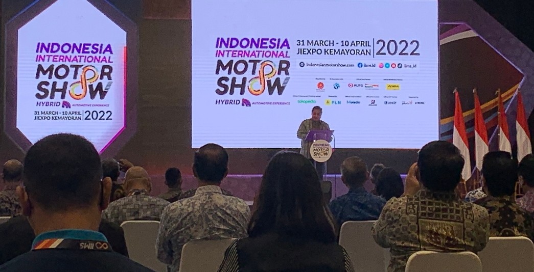 Pameran Otomotif IIMS 2022 Dibuka, Menko Airlangga Berharap Pasar Otomotif Kembali Bangkit
