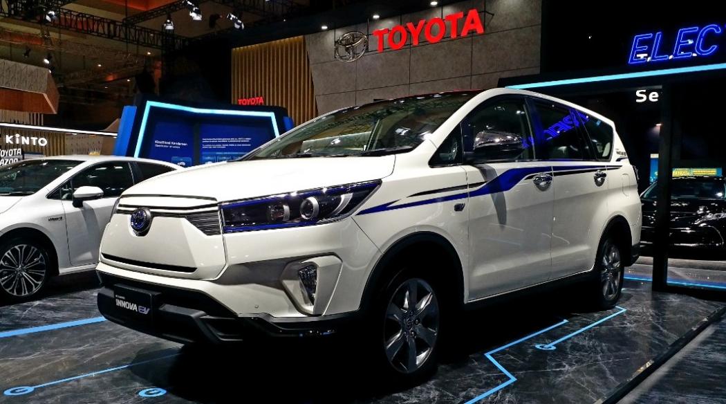 Toyota Pamerkan Kijang Innova Bertenaga Listrik di IIMS 2022, Begini Penampakannya
