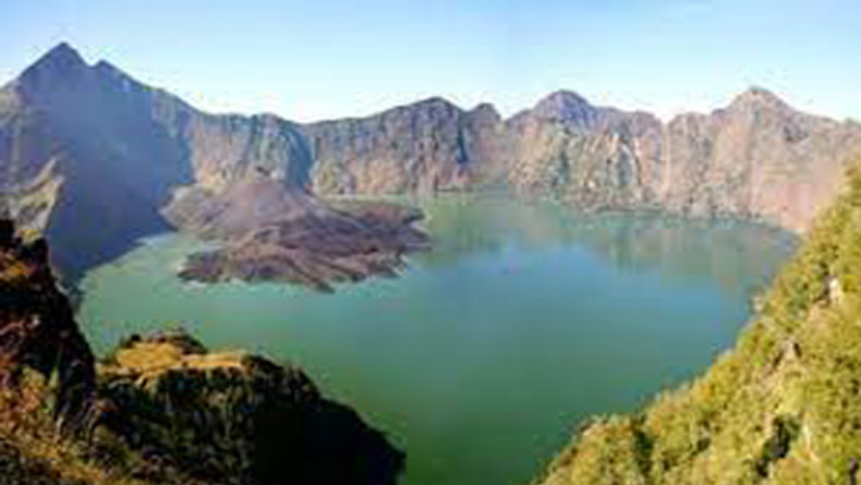 Status Gunung Rinjani Kembali Divalidasi, Wagub NTB : Kita Berharap Tetap Green Card