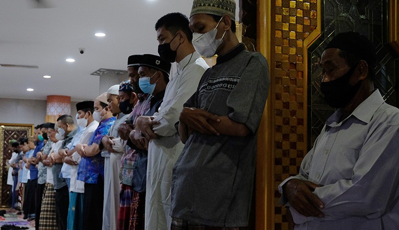 Jadwal Sholat di Bandung dan Buka Puasa Hari Ini 3 April 2022