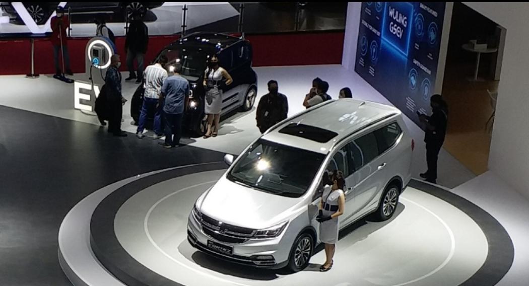Boyong Almaz RS dan Cortez di IIMS 2022, Wuling Kenalkan Teknologi Mobil Pintar