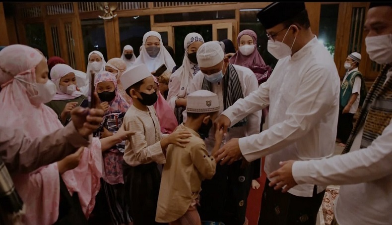 Anies Kucurkan Dana Hibah Rp352 Miliar untuk Tempat Ibadah hingga Organisasi Keagamaan