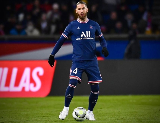 Sudah Rekrut Cristiano Ronaldo, Al-Nassr Kini Dikabarkan Incar Sergio Ramos