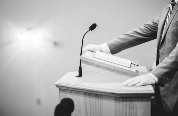 7 Contoh Pidato Persuasif tentang Narkoba, Singkat dan Mudah Dihafalkan