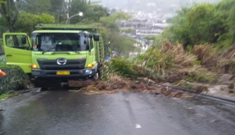 Hujan Berpotensi Turun, Waspadai Longsor Susulan di Tebing Cibogo Lembang KBB