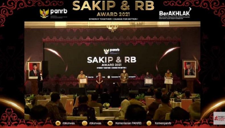 Pemprov DKI Jakarta Dapat Predikat A dalam Penghargaan SAKIP dan RB 2021