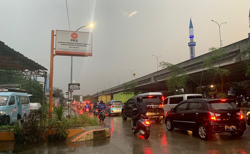 Jelang Mudik, 80 Persen Jalur di Bekasi Sudah Diperbaiki