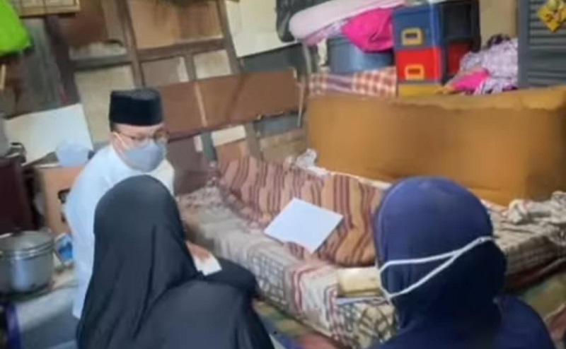 Ketua Serikat Becak Jakarta Meninggal Dunia, Anies Takziah ke Rumah Duka