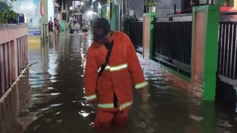 Banjir Rendam Sejumlah Titik di Tangerang, Genangan Mencapai hingga 50 Cm