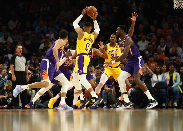 Hasil NBA, Rabu (6/4/2022): Dilibas Phoenix Suns, LA Lakers Tak Lolos Playoff
