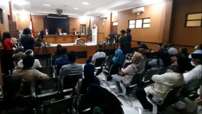 Sidang Vonis Kasus Penistaan Agama, Terdakwa M Kace: Ginjal Saya Sakit yang Mulia