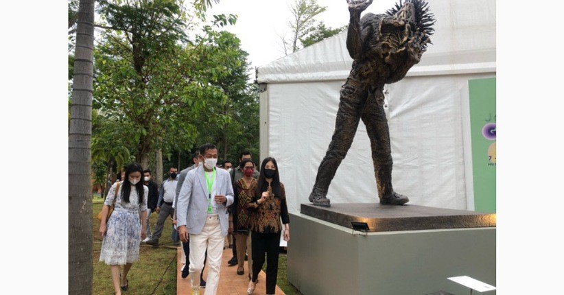 Menjelajahi Art Jakarta Gardens 2022, Angela Tanoesoedibjo: Bisa Banget untuk Tempat Ngabuburit