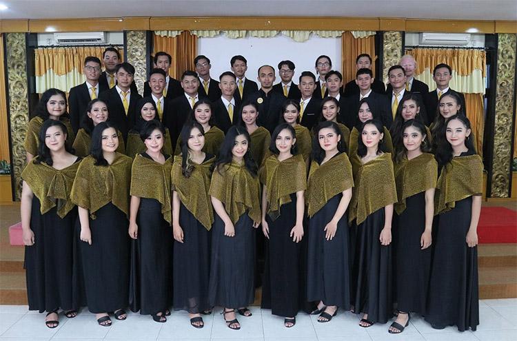 Paduan Suara Mahasiswa UNY Sabet Grand Prix di Italia dan Amerika
