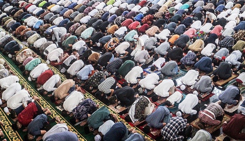 10 Keutamaan Shalat Jumat dan Dalilnya, Nomor 2 Pahalanya Berlimpah