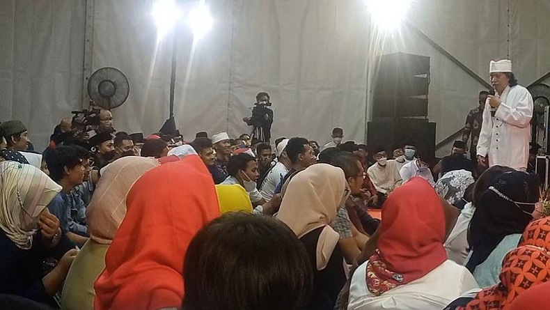 Diundang Megawati Ceramah di Markas PDIP, Pengakuan Cak Nun Mengejutkan