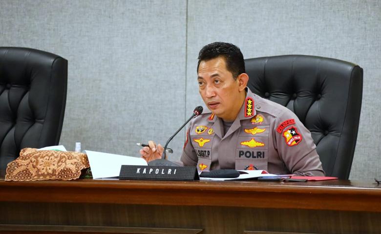 Kapolri Berduka, Anggota Brimob Meninggal saat Amankan Demo Ricuh