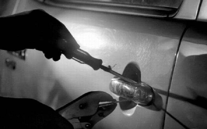 Sopir Taksi Online Antar Orang dari Ponorogo ke Jakarta, Mobilnya Malah Dibawa Kabur Penumpang