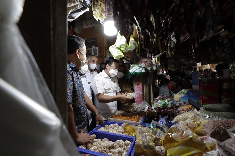 Sambangi Pasar, Panja Pangan Tidak Temukan Minyak Goreng Curah Rp14.000