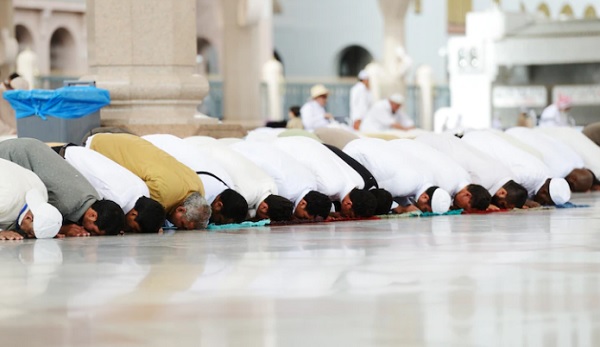 Kisah Nabi Muhammad SAW dan Para Sahabat di Penghujung Ramadhan yang Gundah Gulana