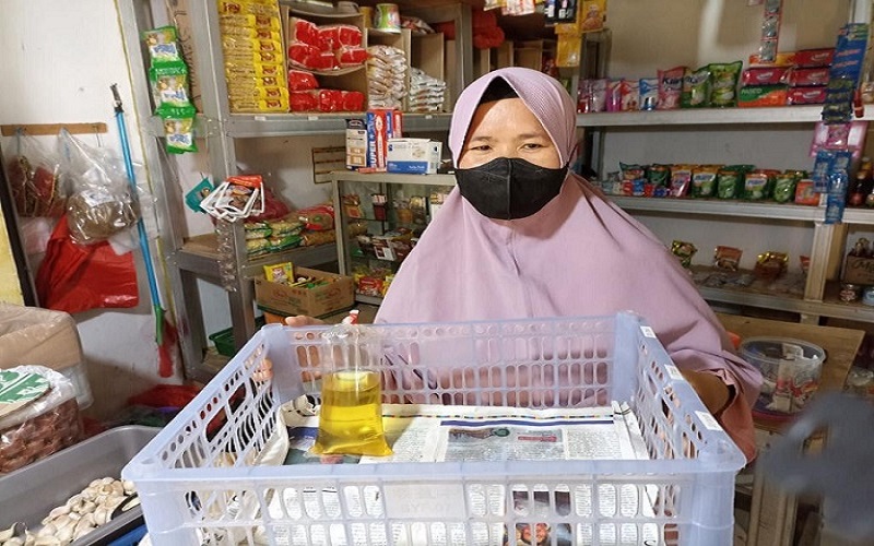 Minyak Goreng Curah Langka di Pasar, Pedagang Ngaku Kesulitan Cari di Agen