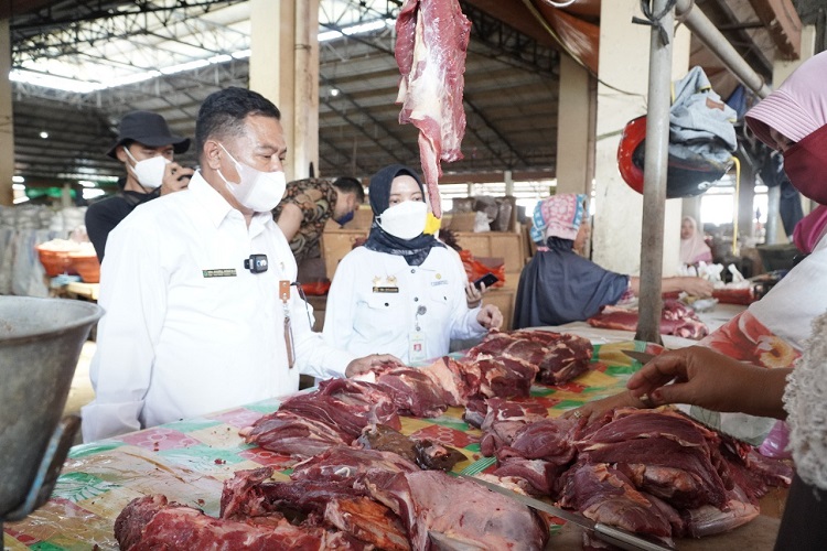 Kementan Pastikan Pasokan 12 Bahan Pangan Pokok di NTB Aman