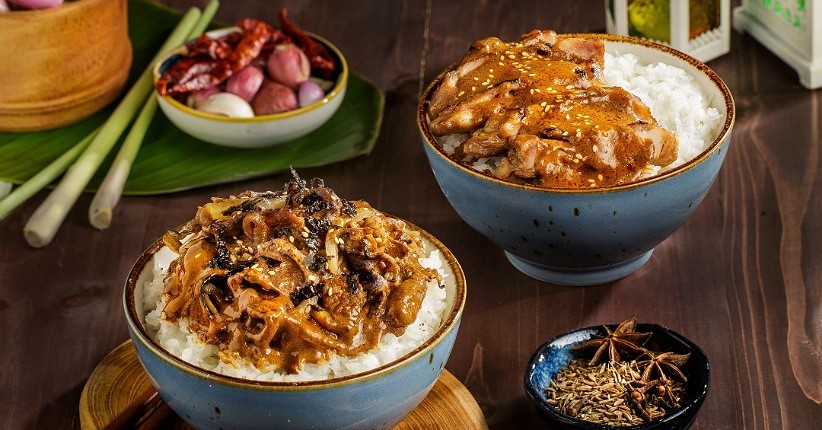 Pilihan Menu Buka Puasa Enak yang Lagi Kekinian, Ada Hidangan Korea hingga India