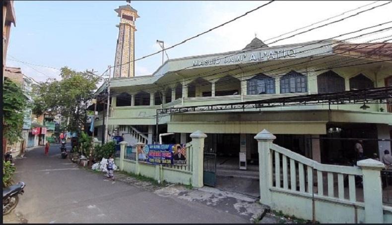 Cerita Masjid Jami Al-Atiq, Tempat Pelarian Pitung hingga Soekarno