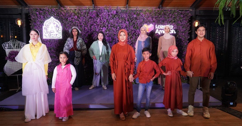 Kolaborasi 15 Desainer Lokal Suguhkan Koleksi Fashion Muslim 