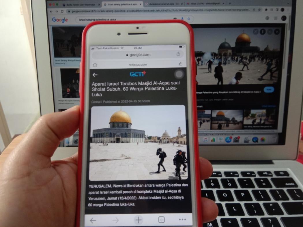 Israel Serang Masjid Al Aqsa, Ratusan Warga Palestina Terluka
