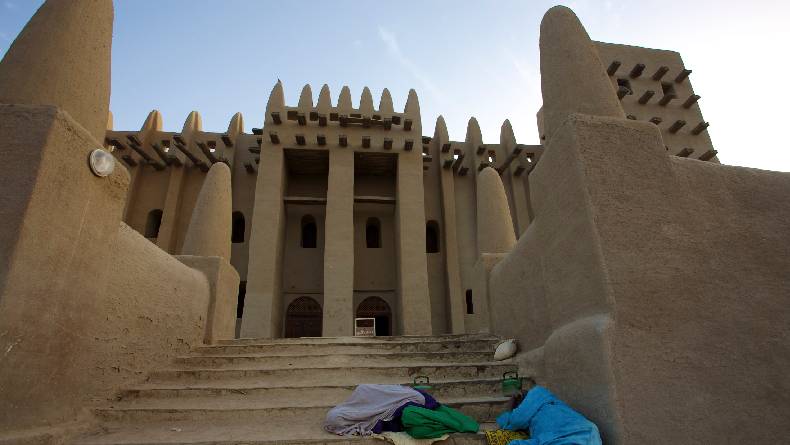 6 Negara yang Dulunya Kaya Raya, Sekarang Jatuh Miskin