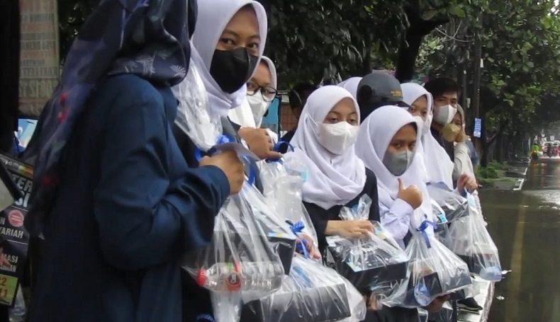 Rantang Siswa, Cara Pelajar di Jabar Berbagi Kebaikan di Bulan Suci Ramadhan 