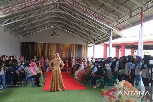 Tampil Cantik dengan Busana Menarik, Narapidana Lapas Bengkulu Rayakan Hari Kartini
