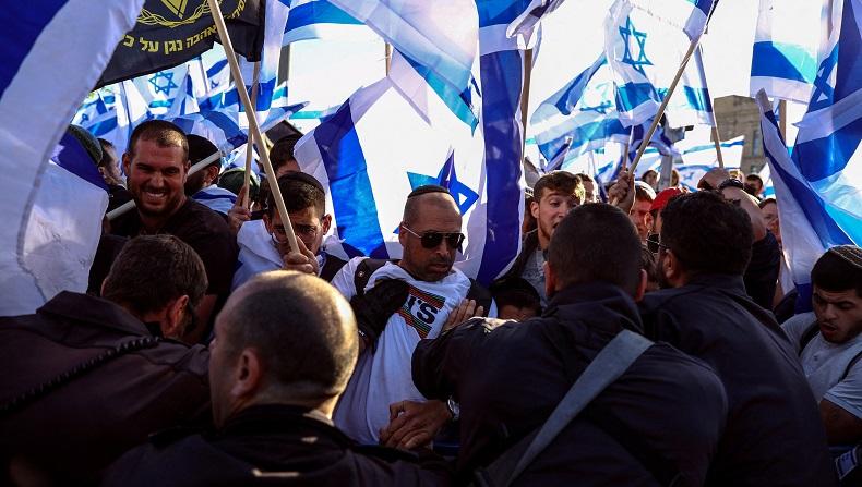 Polisi Israel Halau Pawai Nasionalis Yahudi di Yerusalem, Roket Meluncur dari Gaza