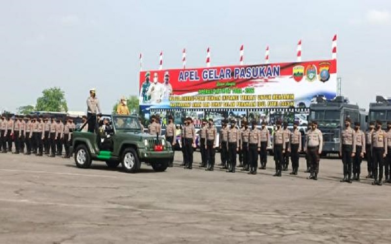 Naik Jeep Hijau, Edy Rahmayadi Cek Kesiapan Pasukan Operasi Ketupat Toba 2022 