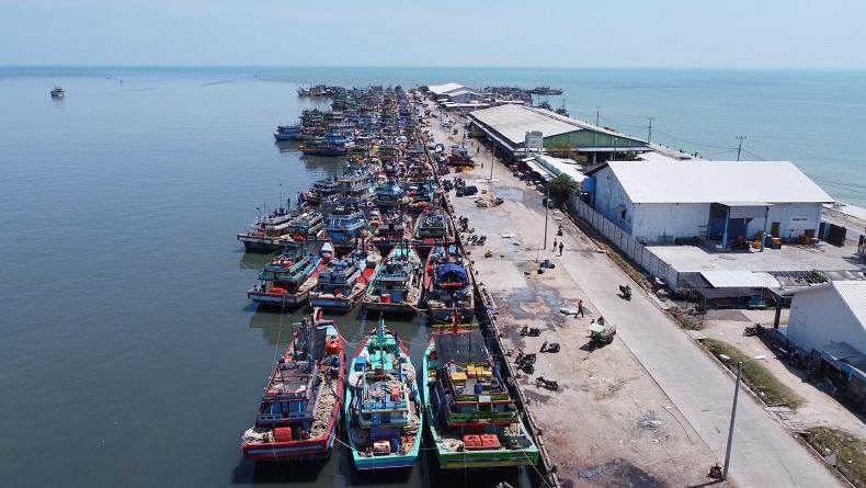 Nelayan di Rembang Keluhkan Kendala Mengurus Surat Izin Usaha Perikanan