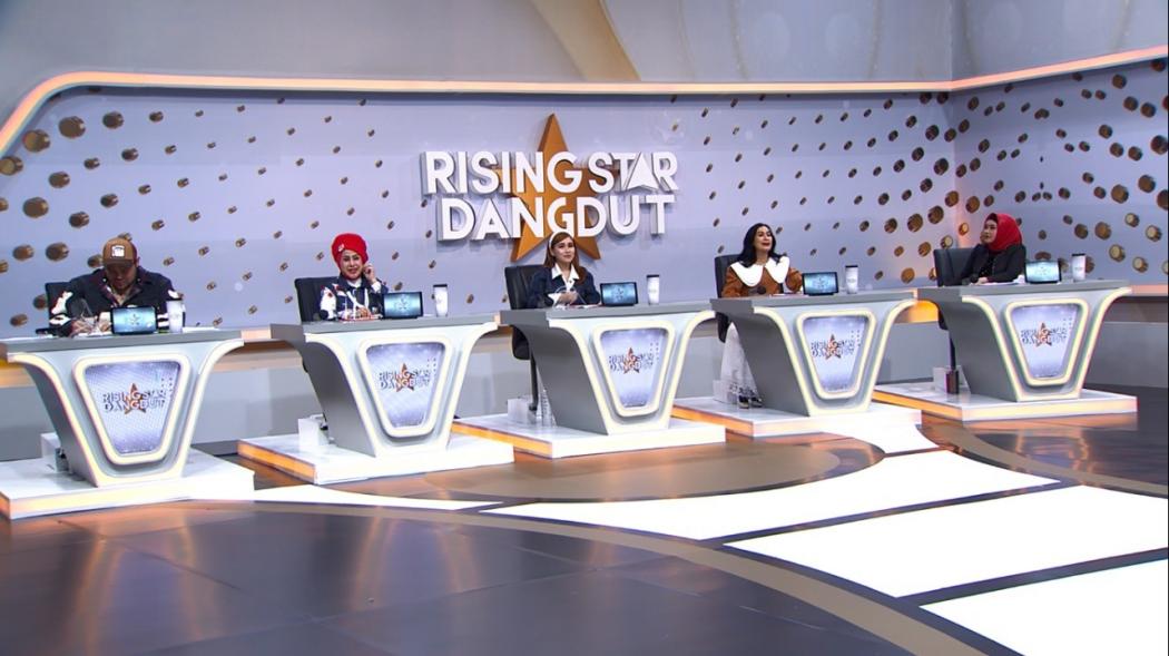 Rising Star Dangdut: Iis Dahlia Menangis di Rising Star Dangdut?