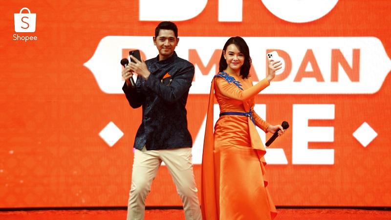Usai Tumpangi Pesawat ke AS yang Hilang Kontak, Aldebaran Hapuskan Rindu Andin di TV Show Shopee Big Ramadan Sale!