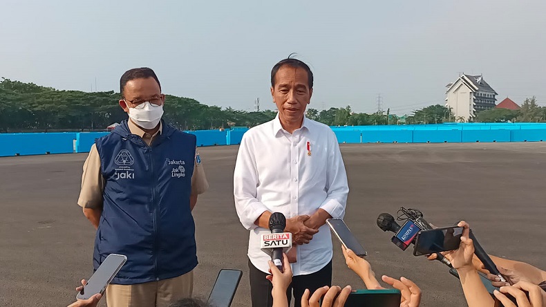 Jokowi Bersama Anies Tinjau Langsung Sirkuit Formula E