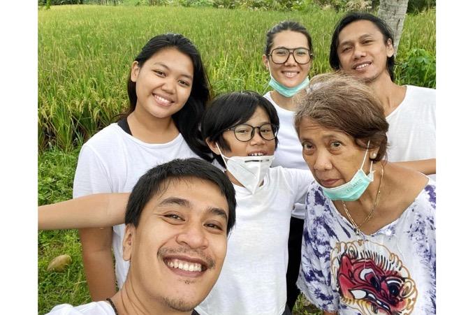 Ibunda Eross Sheila On 7 Meninggal Dunia, Ini Penyebabnya