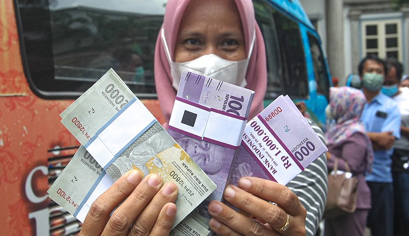 Cara Menukar Uang Baru 2024 di Bank, Mudah dan Cepat 