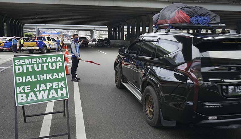 Tol Layang MBZ Terapkan Buka-Tutup Imbas Kepadatan Lalin KM 38-48 Tol Japek Pagi Ini