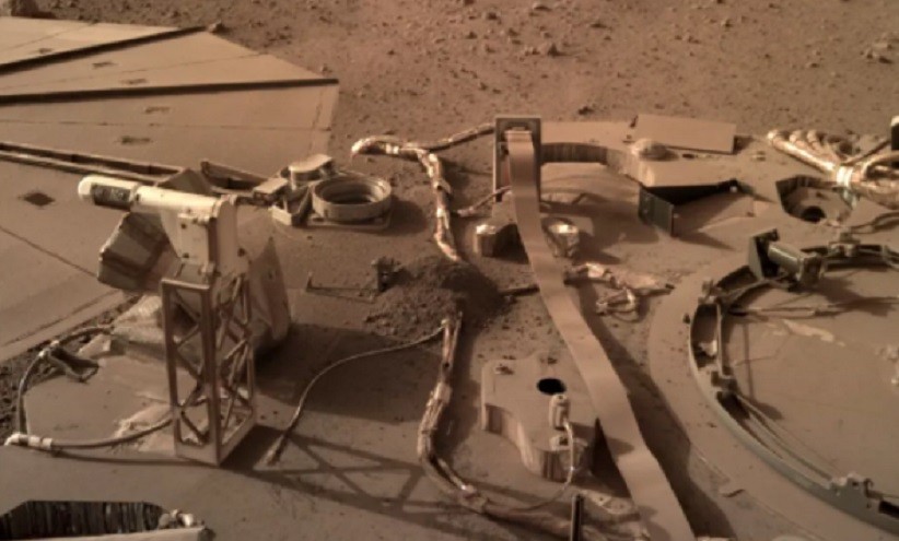 Tenaga Surya Lebih Baik Dibanding Nuklir untuk Astronot di Mars