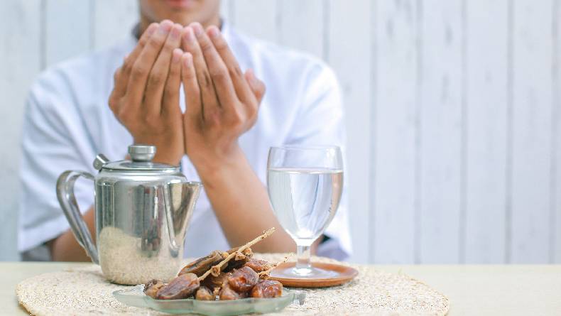Berbagai Doa Berbuka Puasa, Lengkap dengan Arab, Latin, dan Arti