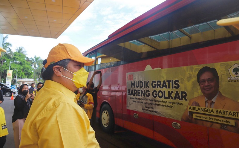Airlangga Hartarto Lepas 20 Bus Mudik Gratis Partai Golkar: Selamat Jalan, Hati-Hati