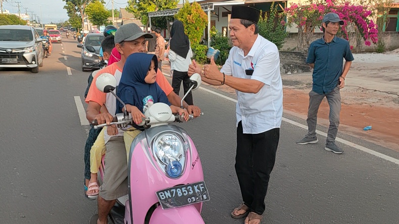 Dapat Takjil dari Partai Perindo, Warga Bangka Tengah: Ini Sangat Membantu Masyarakat