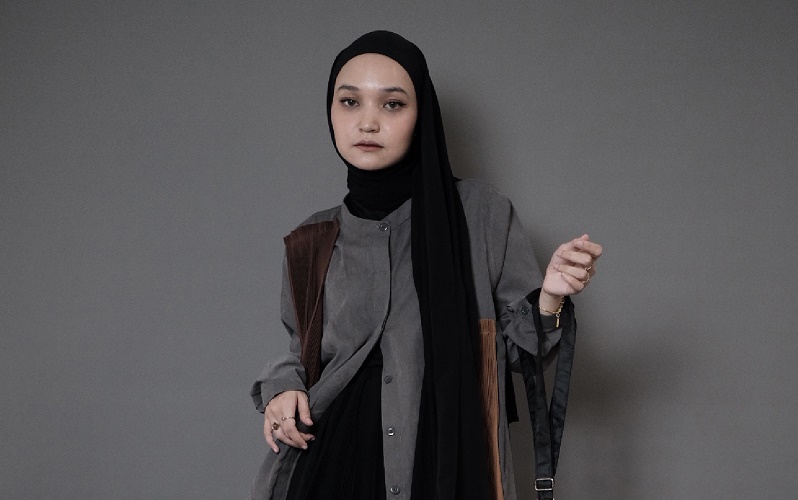 Bikin Sanak Saudara Pangling di Hari Raya Lebaran dengan Kreasi Padu Padan ala Soraya Ulfa