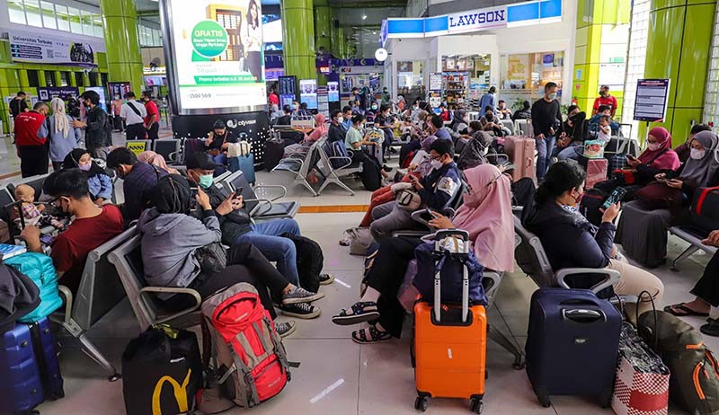 Mulai 30 Agustus 2022, Seluruh Penumpang KA Jarak Jauh Wajib Vaksin Booster