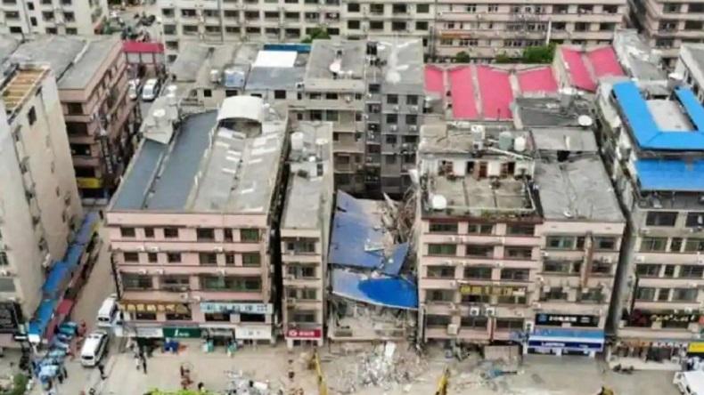 Bangunan 6 Lantai Tiba-Tiba Runtuh Sebagian, 5 Orang Selamat dan 23 Hilang 