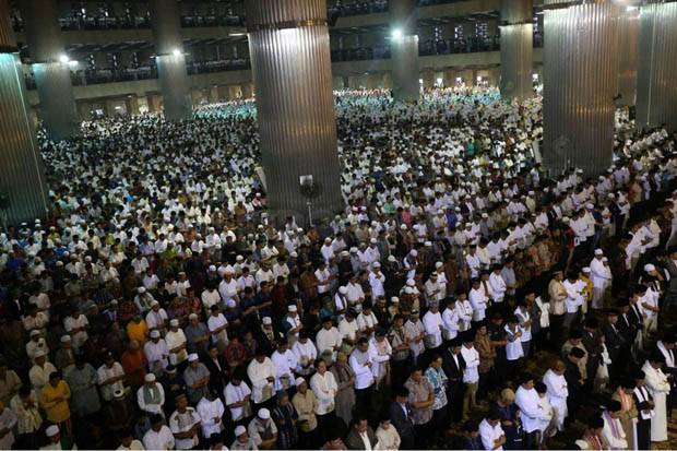 Niat Sholat Idul Fitri untuk Makmum dan Imam, Lengkap dengan Tata Cara