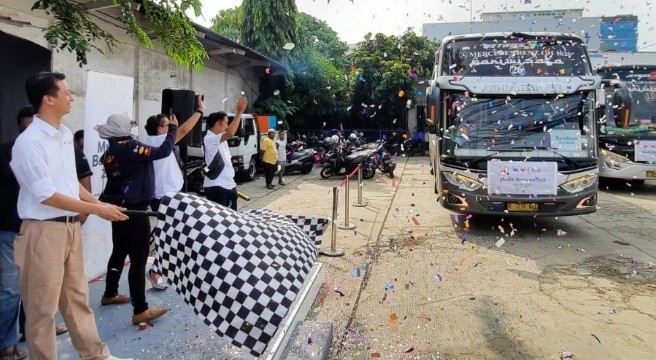 Jaga Keamanan di Jalan, Ratusan Mekanik Mudik Bareng Gunakan Bus